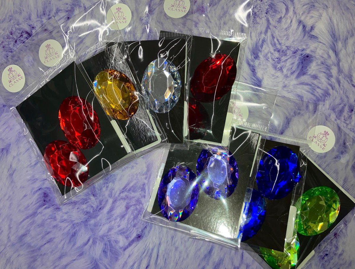 animatehonten's tweet image. 【ACOS】
アニメイト池袋本店　#ACOS　コーナーにて
販売中💎🖊✨

秋のコスイベに向けての準備は順調でしょうか❓
コンタクトやウィッグ等に加え、小物のお取り扱いもございます！

ご来店の際は是非ACOSコーナーにお立ち寄りください😆✨

  #クラッセ