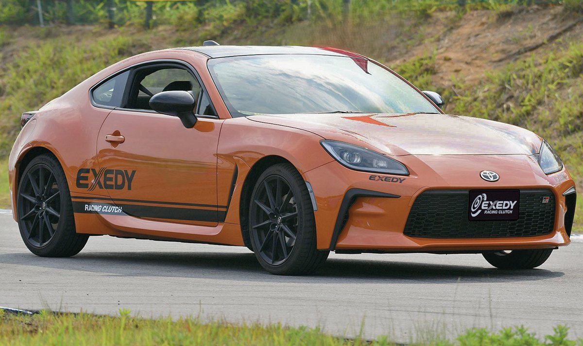 ミートパイ 予想を超えた参加台数、その数100台以上!「ZXR＋カワサキ80s