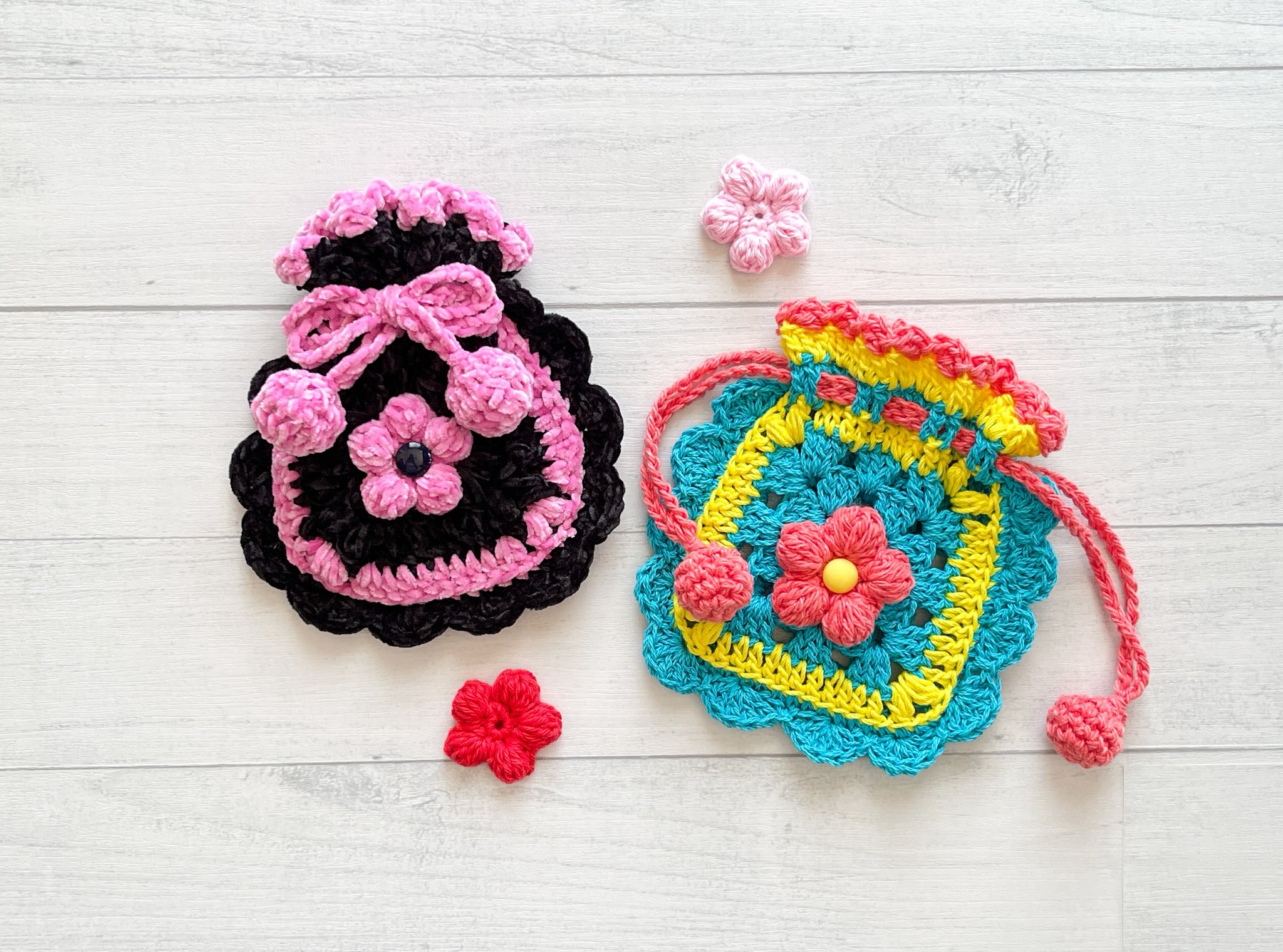 ハンドメイド　あーたんページ AMBIDEX Store ○〇透かし編みベスト(F クロ): FLAT-cic-HATENA