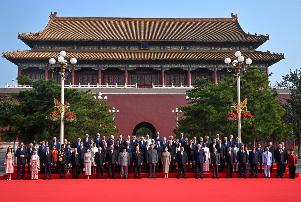 Russia’s President Vladimir Putin, President of China Xi Jinping and Heads of foreign delegations before the parade marking the 80th anniversary of the end of World War II
