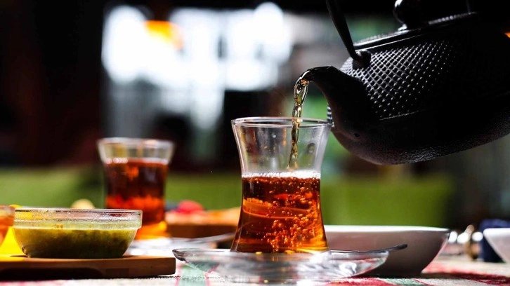 madem uyandık 
Günaydın..