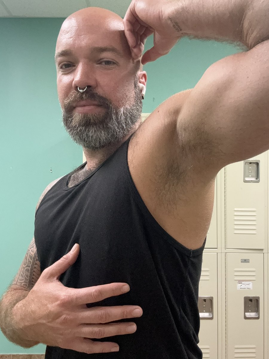 Who wants a sniff? 🐽