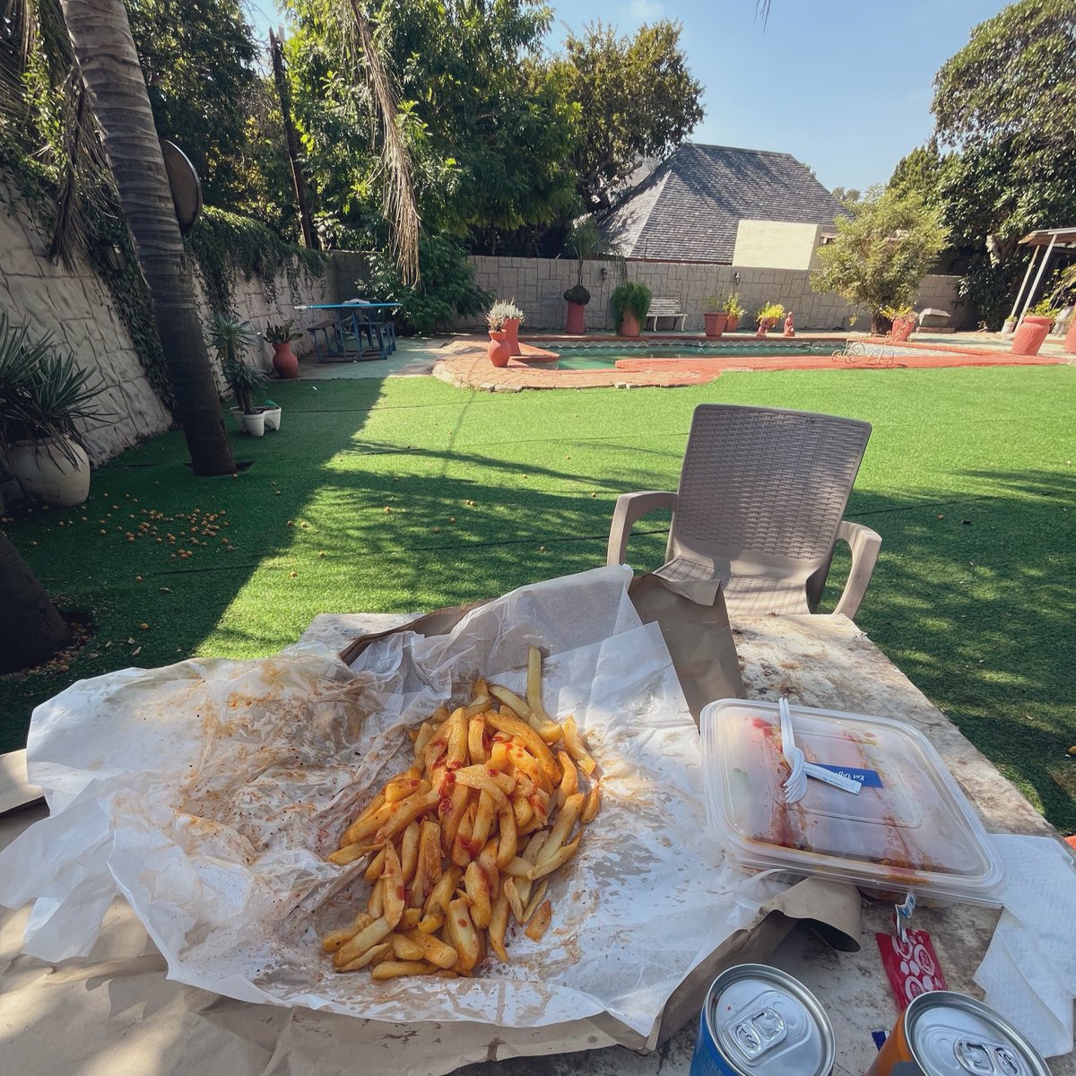 Capeeshh's tweet photo. Braai https://t.co/E6rhqqqMWw