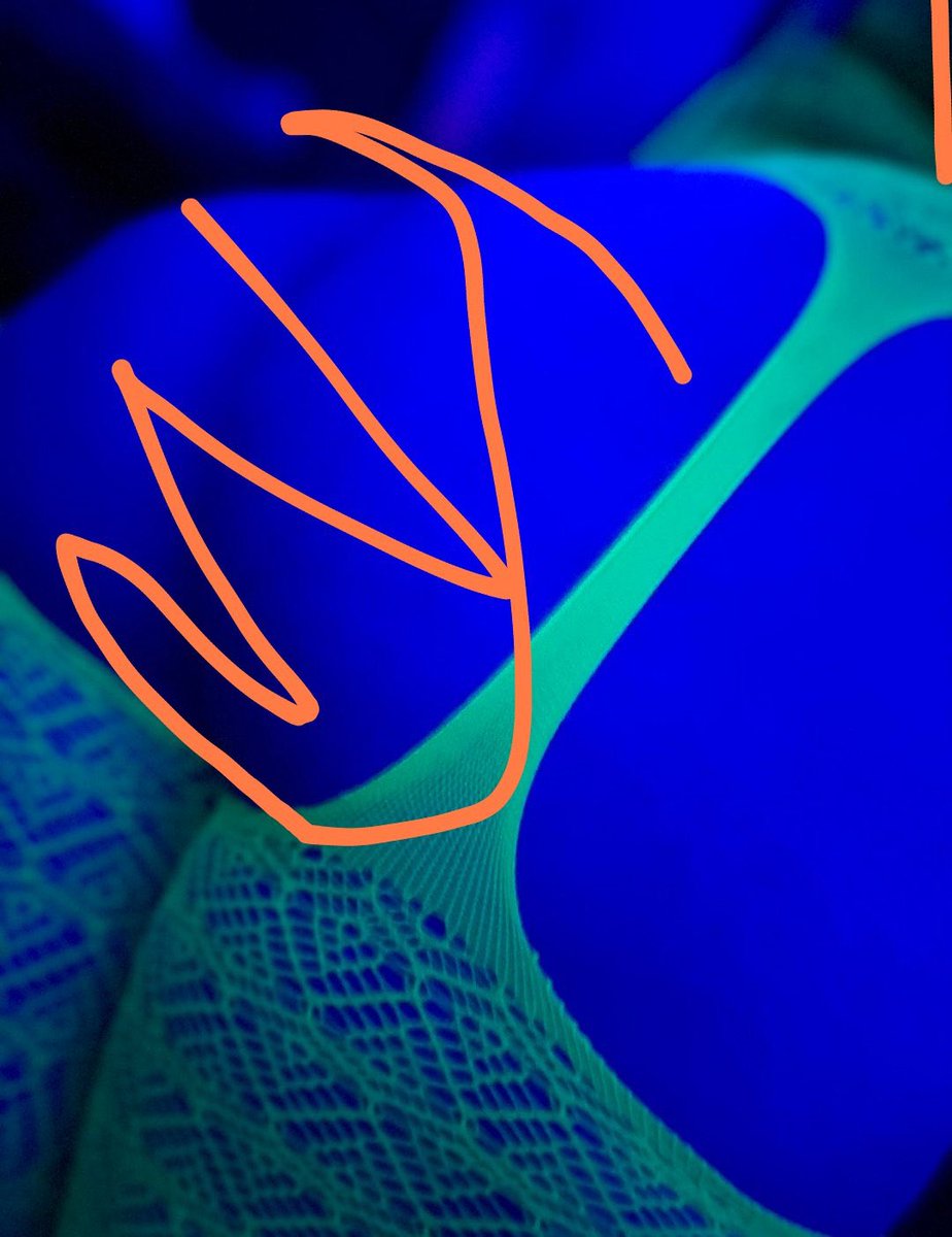 صباحو كيفكون ما حدا بدو مساج
#مساج #سالب_زحله #سكس #موجب_لبقاع 
#Top #Bottom #shemail