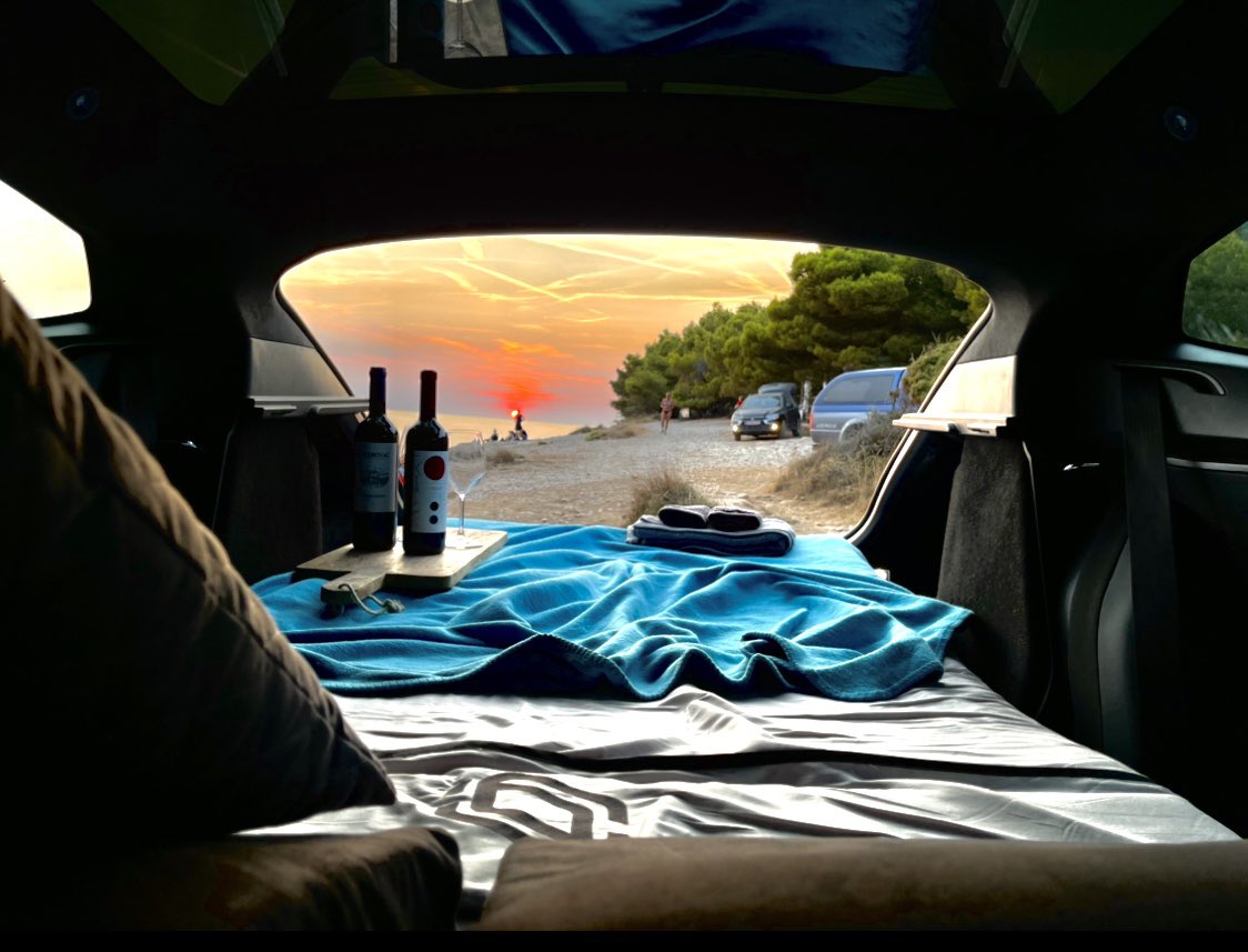 <a href="/Teslarati/">TESLARATI</a> 🌅