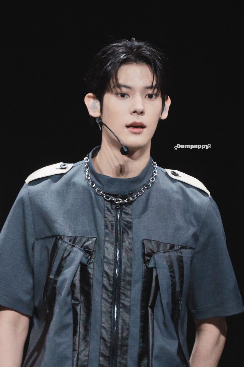 🐈‍⬛

#NICHOLAS  #nicholaslee  
 #니콜라스 #학래 #이학래
 #SMTR25 #SMTRAINEE