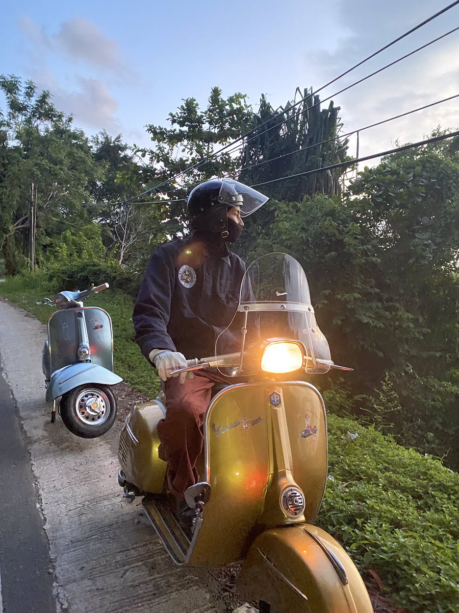 habilhaaa's tweet photo. goldie 1973 https://t.co/ogGOAdpcyl
