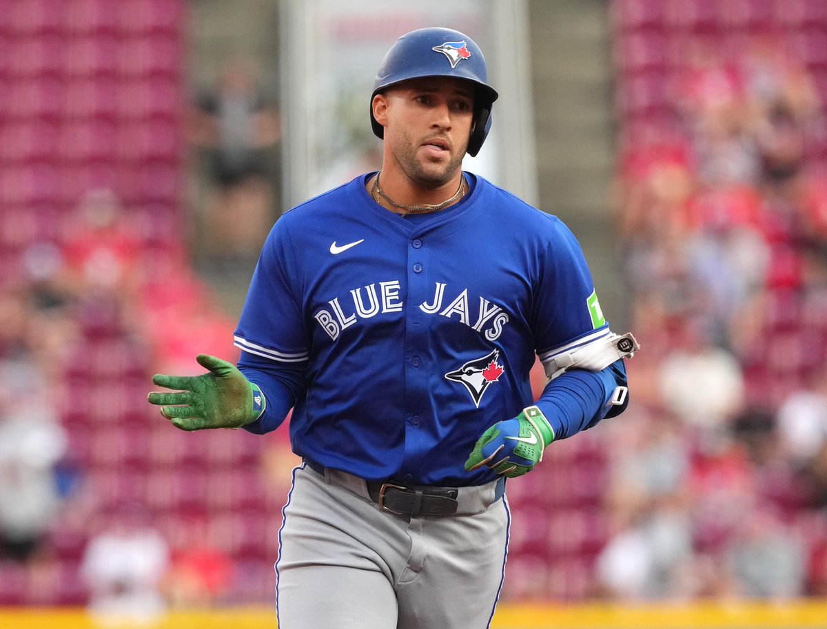 OptaSTATS's tweet photo. The @BlueJays' George Springer over his last 45 games:

66 hits
50 runs
39 RBI
16 HR
9 SB

The only other MLB players to reach all of those numbers over a 45-game span in a single season are Babe Ruth (1920) &amp; Lou Gehrig (1931). https://t.co/FOgtXKnblw