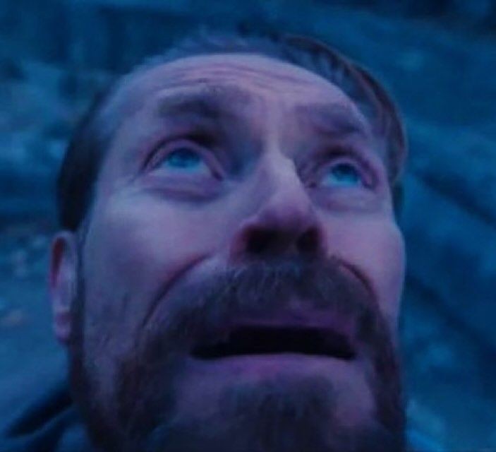 lookizz_'s tweet image. (Only nigerians can relate) when you hear your mom call your full name from the other room.