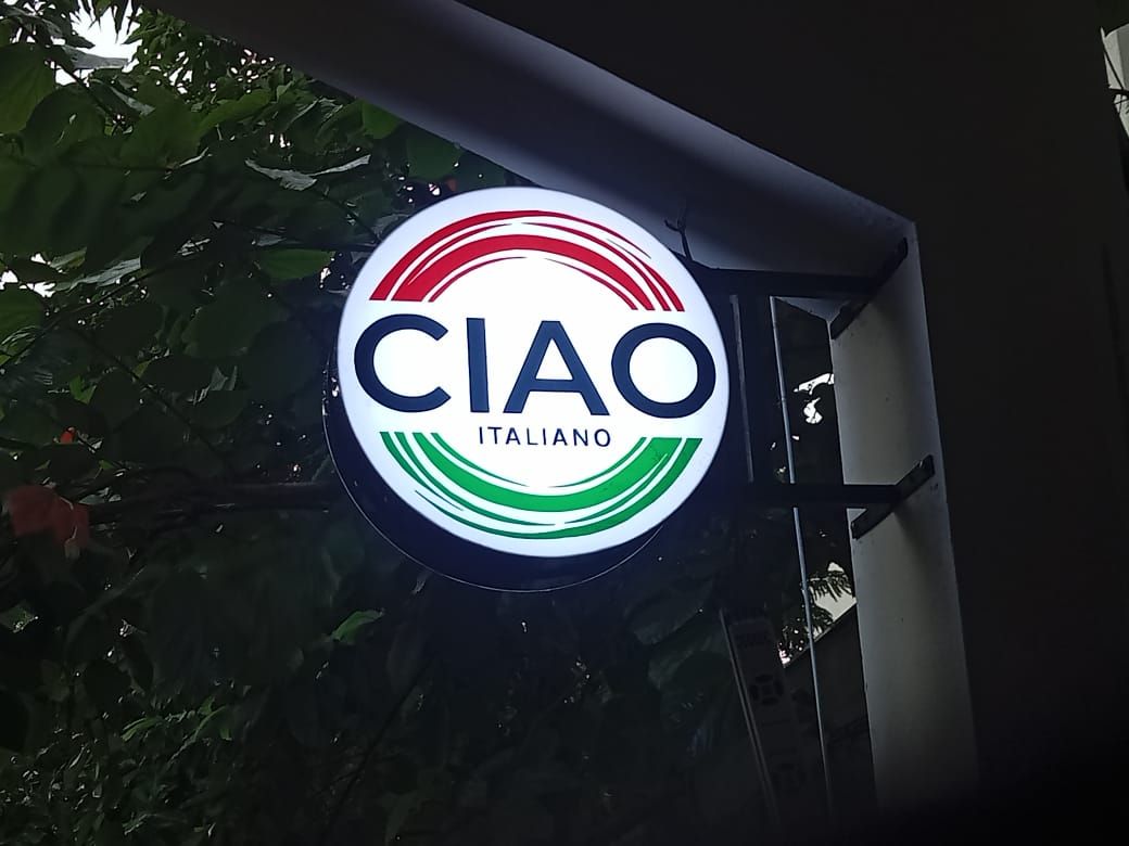 sbdigitals's tweet image. Round Glow Sign Boards for a Coffee Shop in Hyderabad &amp;amp; Vijayawada.
📞 Contact us: +91-8143222100
🌐 Website: saibalajidigitals.com
#SaiBalajiDigitals #GlowSignBoard #RoundSignBoard #FlangeSignBoard #LollipopSignBoard#Hyderabad #Vijayawada #Telangana #AndhraPradesh