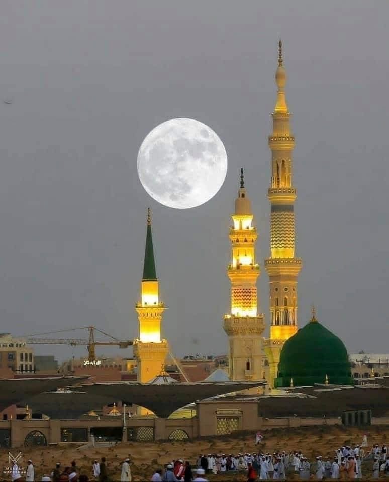 Allâhümme Salli Alâ Seyyidinâ Muhammedin ve Alâ Âli Seyyidinâ Muhammed

AY DOĞDU ÜZERİMİZE 

Mevlid kandiliniz mübarek olsun