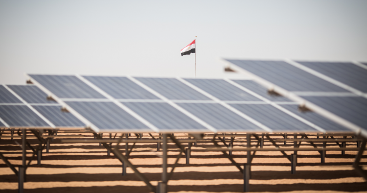 DFAdvisers's tweet photo. Egypt has announced a record EGP 136.3 billion investment plan for the electricity and renewable energy sector in FY 2025/26—nearly double last year’s target. Minister @RaniaAlMashat highlighted goals to expand electricity coverage to 99.8% of the population, boost interconnection capacity to 3,900 MW, and raise renewables to 20% of the energy mix. The plan prioritizes solar and wind projects, major interconnection initiatives with Saudi Arabia, Sudan, Cyprus, and Greece, and greater private sector participation. Supported by international partners including @KfW_int, @AFD_en, and the @europeanunion, the strategy reinforces Egypt’s ambition to become a regional energy hub while driving its green transition.
https://t.co/f9gBljukqo
#Egypt #Energy #Renewables #Electricity #GreenTransition #SustainableDevelopment #RegionalHub #Solar #Wind #Investments #RaniaAlMashat #KfW #AFD #EuropeanUnion #NWFE