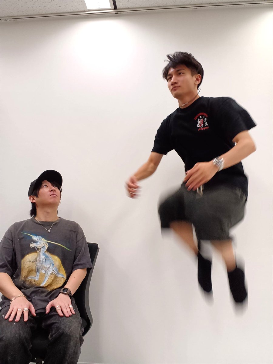 【#くまがみ】第274回営業開始です。イベントを経て一息ついていますが、これからまたゲストや生配信など企画していきたいですね。予定組めたらお知らせします！（オーナー）#音泉 #音泉男湯
#野上翔
#熊谷健太郎
onsen.ag/program/kumaga…
bit.ly/3G5MeUO