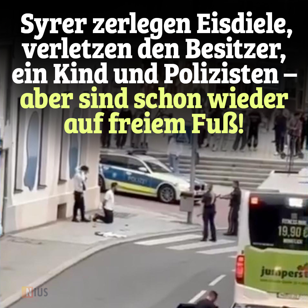 Unfassbare Szenen, unfassbare Gewalt – doch die drei Syrer, die am Dienstag im bayerischen Hof eine Eisdiele zerlegten und mehrere Menschen verletzten, sollen schon wieder frei herumlaufen.
nius.de/kriminalitaet/…