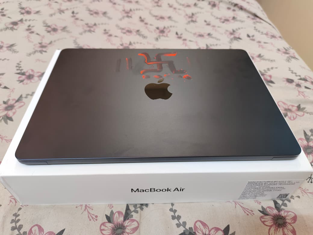 I_Pr1yanshu's tweet image. Career Update: I have been promoted to Software Engineer 2 🧿❣️

I joined back as an intern in Jan 2024, with just textbook knowledge, and leetcode.

Fast forwarded to 1.5 years to today, I have been promoted to Software Engineer 2. 

In this mean time frame, I had developed and…