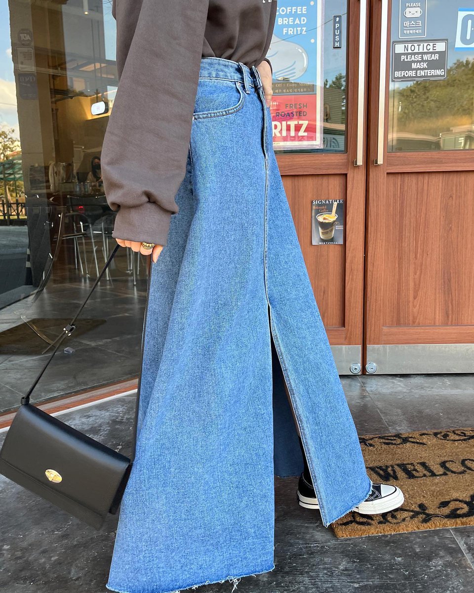 Wassup 🌍 Just dropping by to say: no matter what yesterday was, today is a fresh start. 💖

#foryou