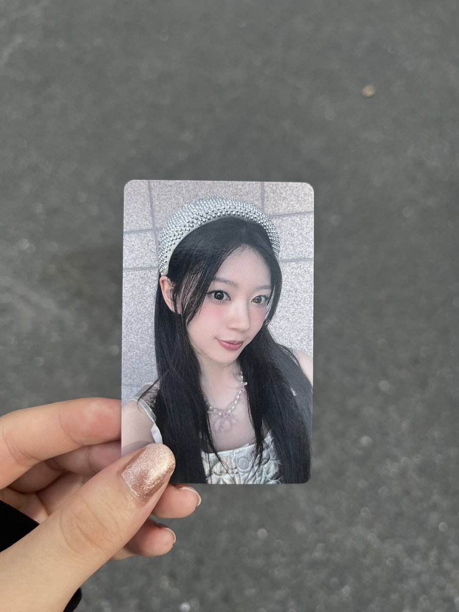 ILLITメンバーシップ特典トレカ交換
FCトレカ交換

求　ミンジュ

譲　モカ

本日大阪城ホールにて、交換可能な方探しております。条件合う方ご気軽にお声掛けください🙇‍♀️

#ILLIT