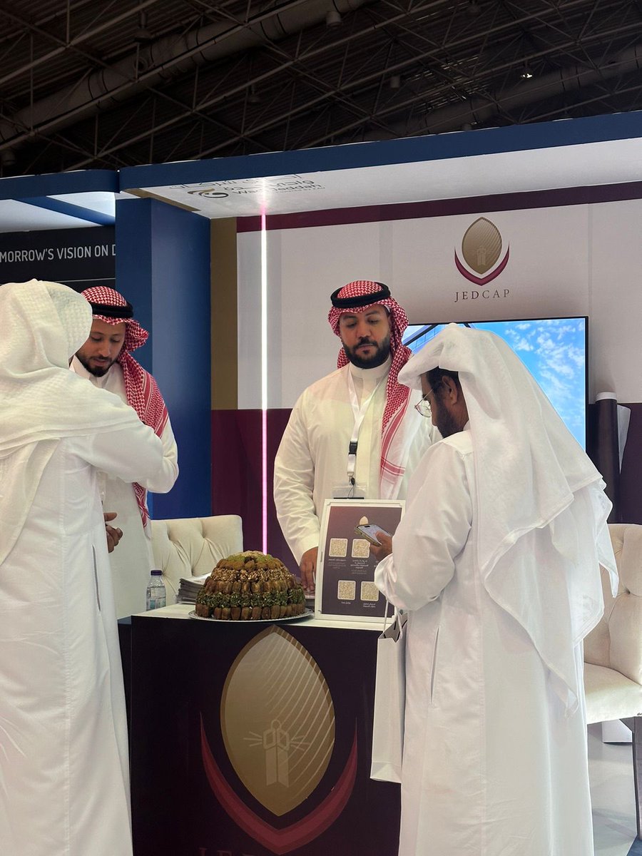 سعدنا بمشاركة شركة تطمين السعودية للاستثمارات والمشاريع - إحدى شركات وادي جدة في #المؤتمر_والمعرض_الدولي_لإدارة_المرافق_2025 بالرياض، حيث تم توقيع عدة اتفاقيات استراتيجية تعزز حضورها في قطاع إدارة المرافق.

<a href="/SaudiTatmeen/">شركة تطمين السعودية للاستثمارات والمشاريع</a>
#SFMA #FMEXPO #wadi_jeddah