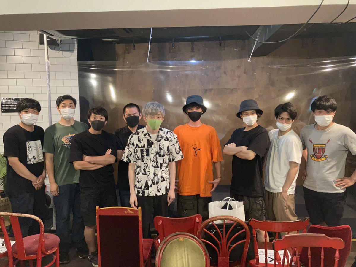 明後日！！ユニットライブ！！
4年ぶりにやります！！！

9月5日(金)
『蝶のようにボケ、蜂のようにツッコむ』
開場19:15/開演19:30
前売り/2000円
会場/GINZA ART BOX 7
出演/カナイ、トキヨアキイ、百恵、ムラタケ

tiget.net/events/417533
