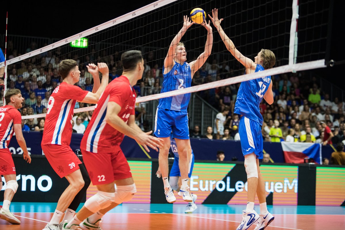 Miesten maaottelu
Tabor, Tsekki

Tsekki - Suomi klo 18:00

Ottelun mahdollinen striimi julkaistaan kanavissamme ennen peliä.

Lue ennakko 
lentopallo.fi/uutiset/veljek…