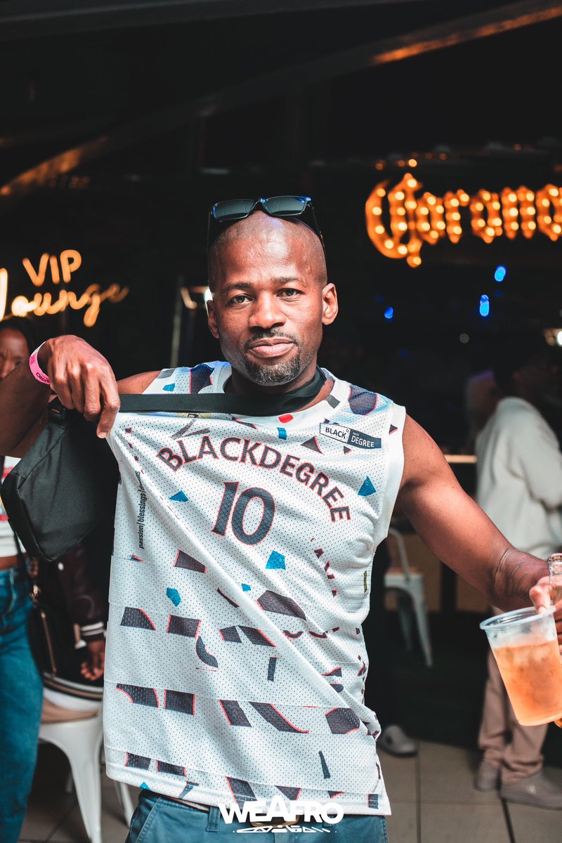 we_afro's tweet image. 