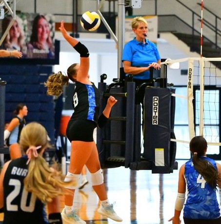 . <a href="/HaydenGirlsVb/">Hayden Catholic HS Girls Volleyball</a> fights through adversity, sweeps Class 6A foes in home quadrangular. ... 
loom.ly/AjqPqes