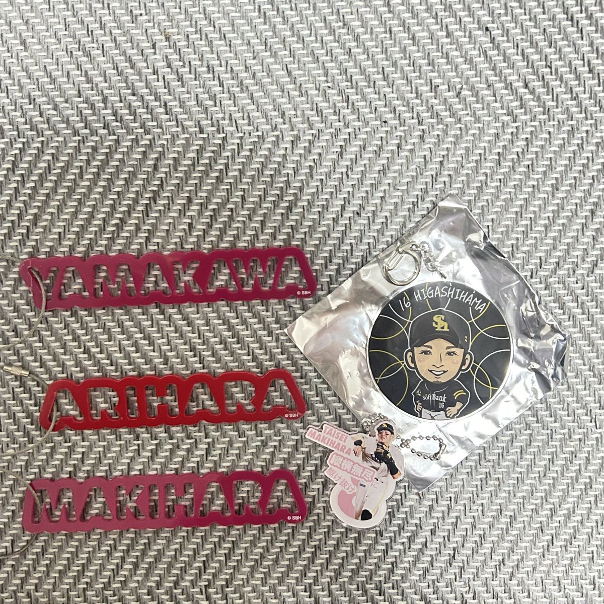 a_hawks02's tweet photo. 若鷹ガチャ　交換　買取　ホークス

譲　画像のもの

求　買取または#6、#7の同種、異種

9/6現地or郵送
条件の合う方、ご連絡お待ちしてます😇
#若鷹ガチャ交換 https://t.co/FcJadDEsfl