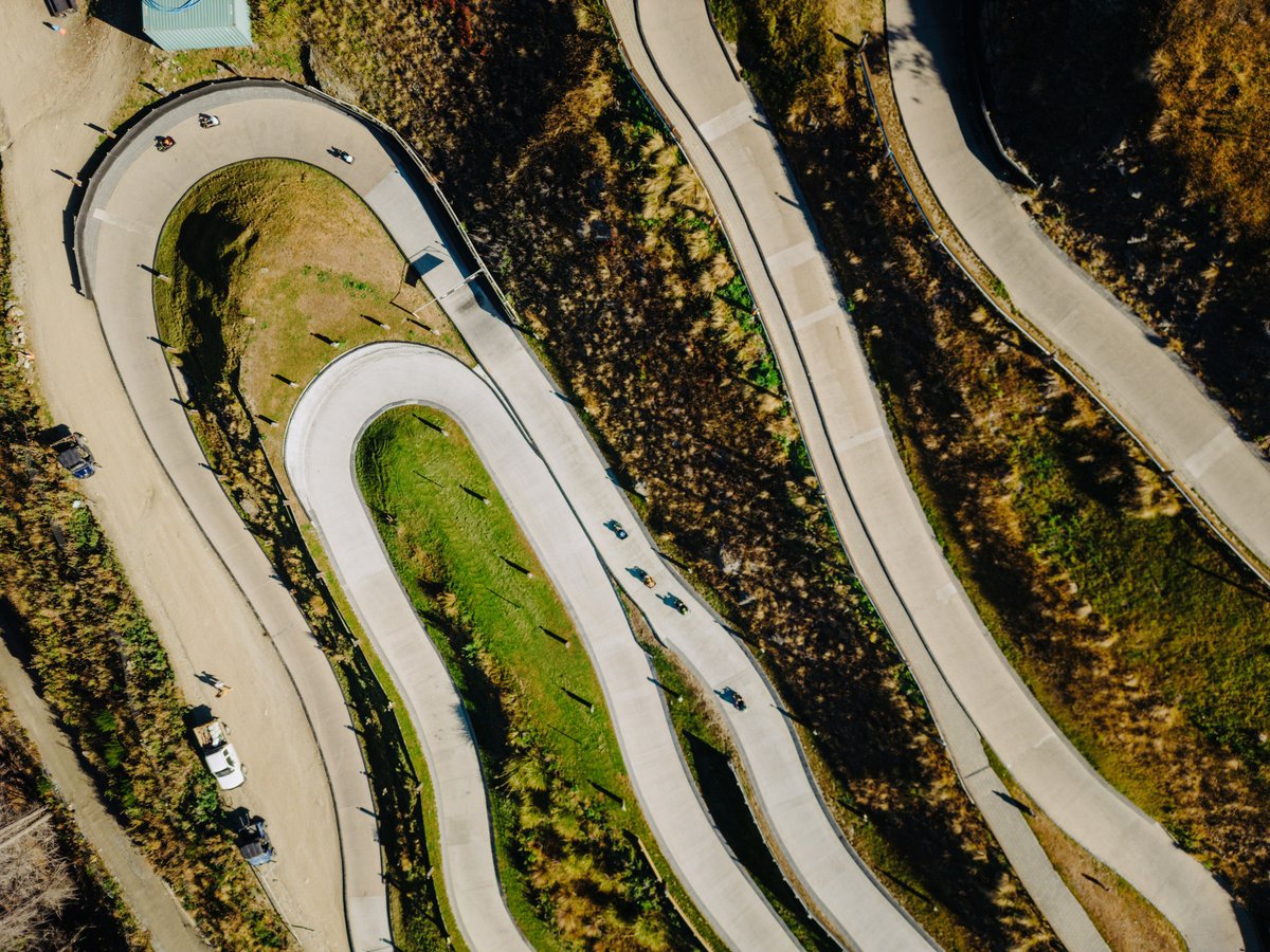 The twists, the turns, the thrill 🛷

A look from above at what makes the luge such a hit. Swansea’s Skyline site will bring the same fast-paced fun to Kilvey Hill!

#skylineswansea #skyline #swansea #swanseabay
