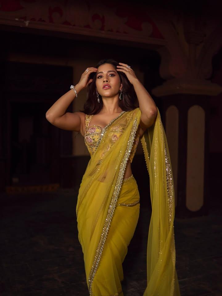 Nabha Natesh Instagram viral photos leaked selfie clothless romantic onlyfans Pinterest redit pictures  of her juicy curves saari backless salwar shirt ceamy figure tiktok, Imdb, Flickr, Tumblr cleavage exposing navel show armpit juicy lip navel,iduppu,kiss smooch Email Id, WhatsApp Number,