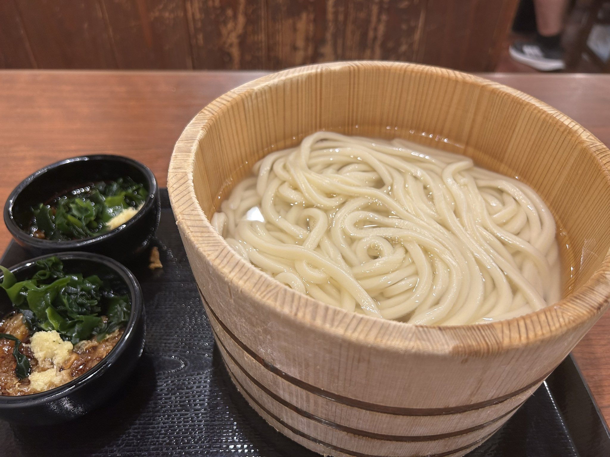 うどん Amazon.co.jp: 東洋水産 マルちゃん 赤いまめきつねうどん(西