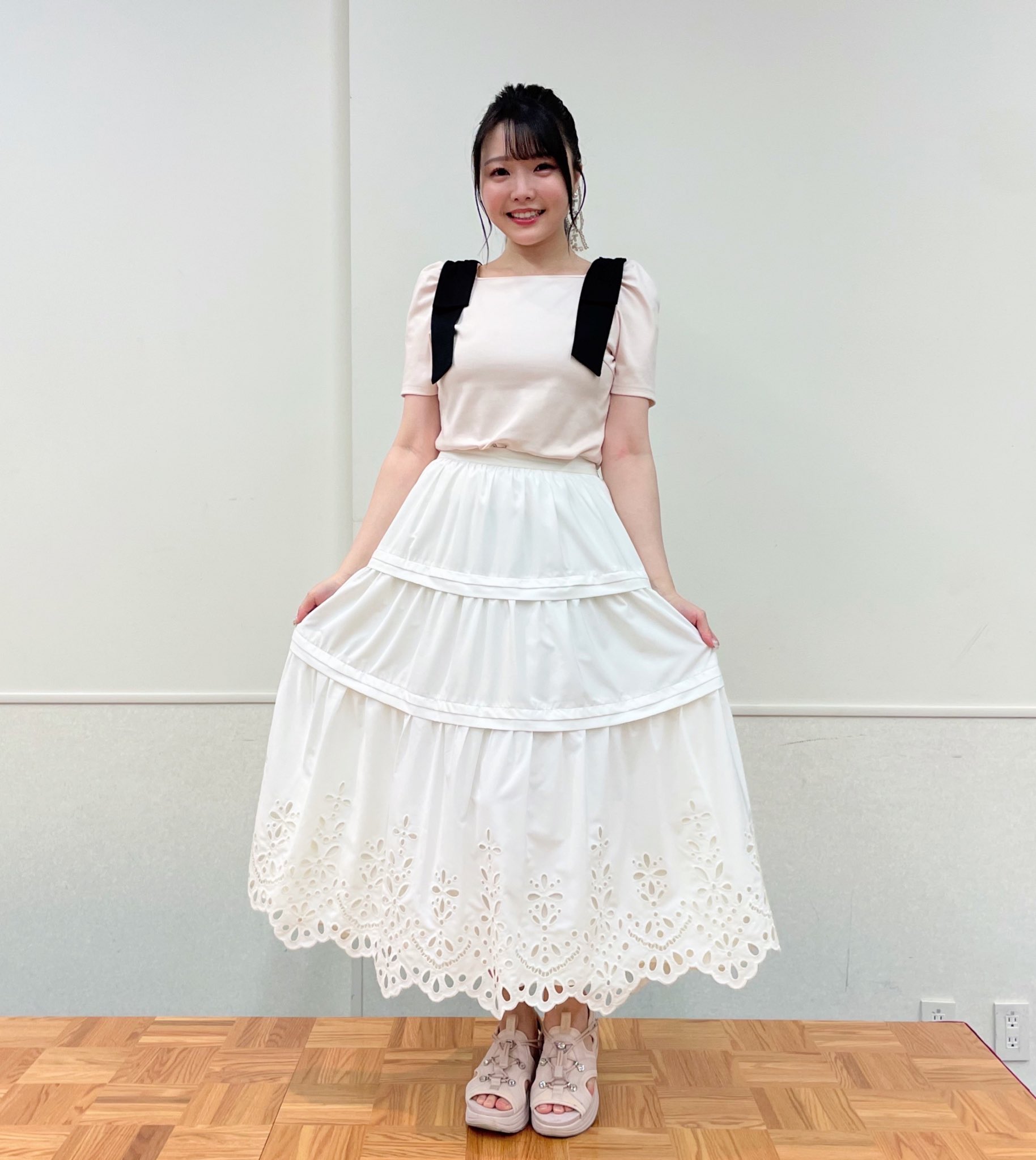 MOMOLAND 引退 まとめ売り レア物あり 匿名配送 MOMOLAND 引退 まとめ売り レア物あり 匿名配送