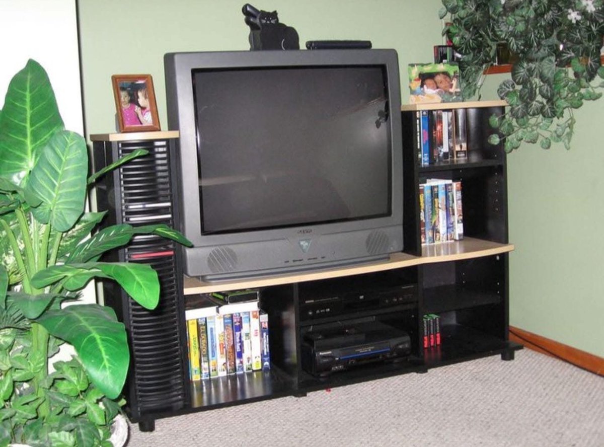 𝙃𝙖𝙯𝙚𝙮 𝙃𝙖𝙯𝙚 💟 tweet media