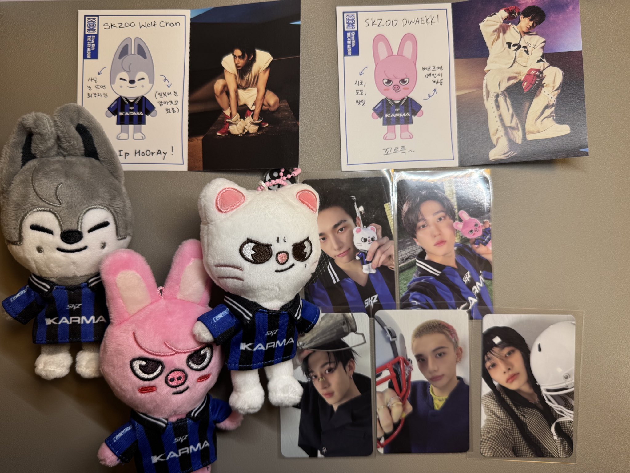 straykids KARMA SKZOO ジニレット ヒョンジン コンプ Stray Kids KARMA SKZOO ver. ジニレット ヒョンジン - メルカリ