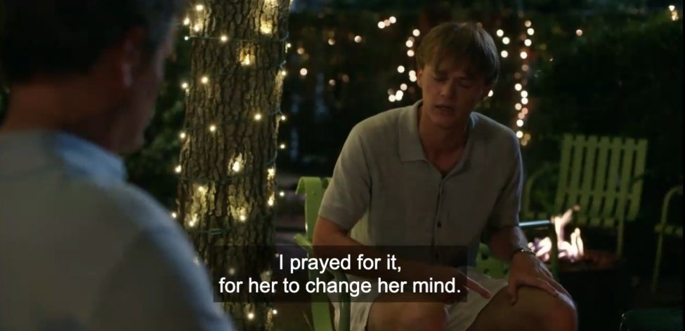 CONRAD PRAYED FOR BELLY TO CHANGE HER MIND. YOU GUYS....
#TheSummerITurnedPretty