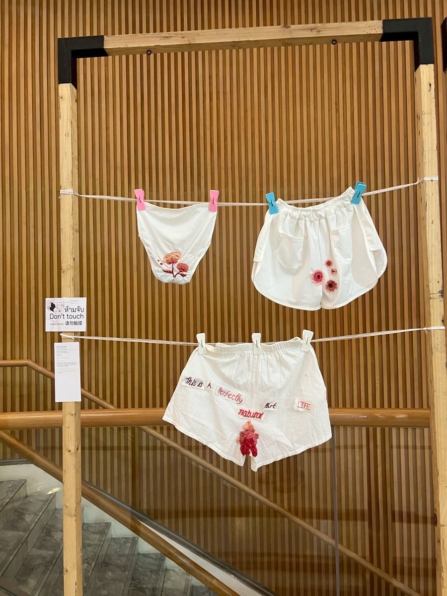 GarnPatsarin's tweet image. [Moon Blood Festival: เทศกาลเลือดเดือนหลากหลาย ณ หอศิลป์] 
หลังจากการประชุมพรรคเสร็จสิ้นเมื่อวานนี้ (2 กันยายน) รีบบึ่งรถมาที่หอศิลป์ กรุงเทพมหานคร ร่วมเป็นหนึ่งในวงสนทนาหัวข้อ "เมนส์เป็นของใคร" พูดคุยกับคนมีเมนส์ คุณอาทิตยา อาษา ผู้ร่วมก่อตั้ง TransEqual คุณแจน อุรุพงศา…