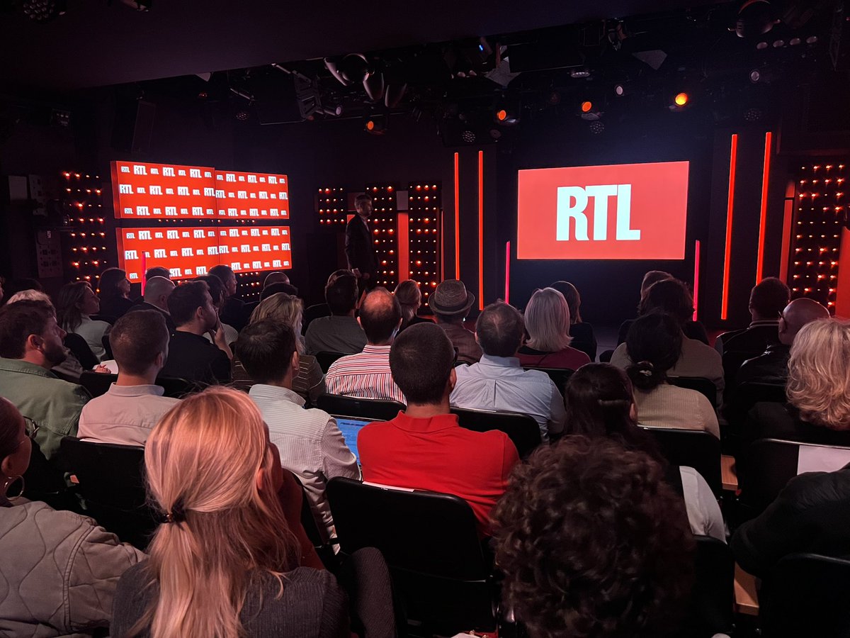 C’est la rentrée sur <a href="/RTLFrance/">RTL France</a> ❤️
<a href="/DavidLarramendy/">David Larramendy</a> <a href="/Jon_Curiel/">Jonathan Curiel</a> <a href="/fouenant/">EMMANUEL Fouenant</a> <a href="/vartaud/">virginie artaud</a> <a href="/CyprienCini/">Cyprien Cini</a>