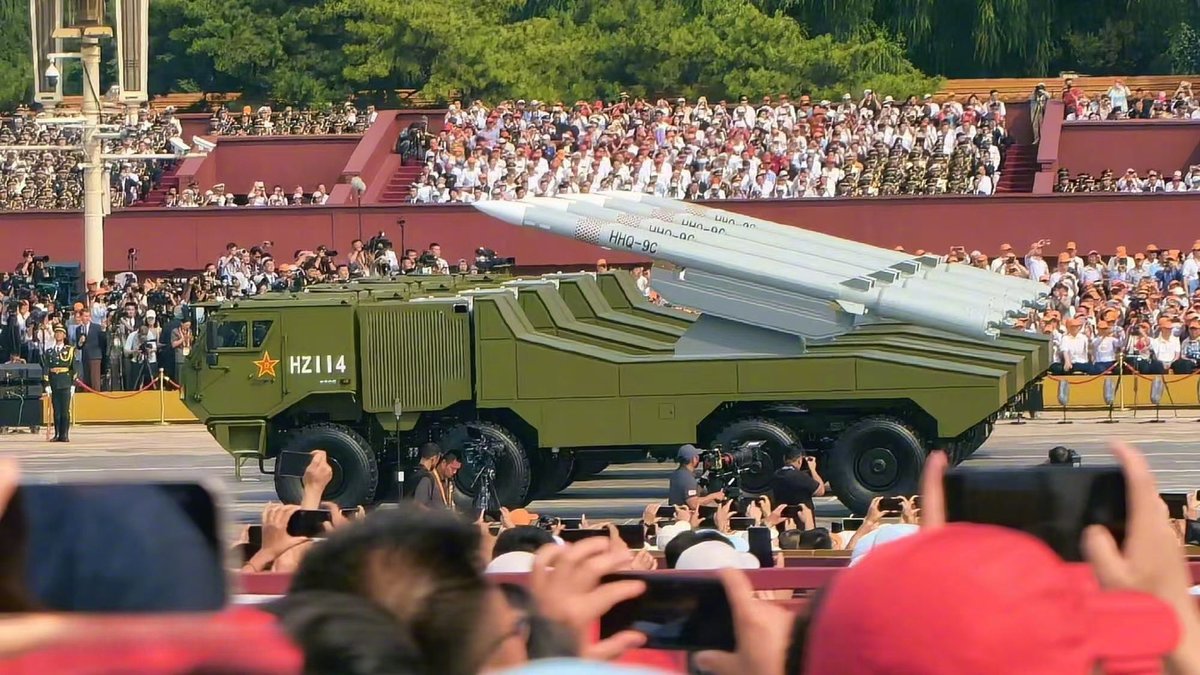 The People’s Liberation Army Navy (PLAN) showcased a new surface-to-air missile, the HHQ-9C, during the military parade in Beijing.

#China #PLAN #Defense #Beijing #HHQ9C