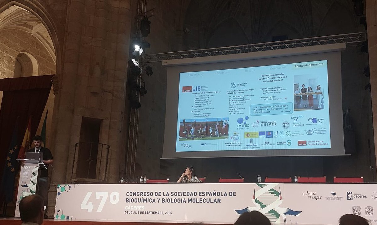 EvaGalanMoya's tweet image. Our super Alex Pinedo is at the #47congresosebbm presenting part of this thesis work done in Germany under the supervision of @Mery_PipiS…and he nailed it! #ProudPI 
@contracancerINV @uclm_es @SEBBM_es