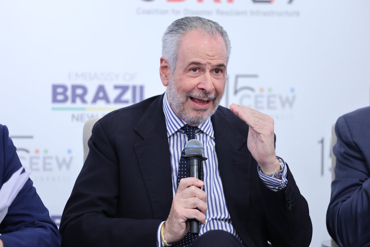 jayashreenandi's tweet image. A push for &quot;cover text&quot; will not come from the #COP30 President. #Brazil wants to focus on a transparent discussion on #implementation of actions to counter #ClimateCrisis
 Read interview: 
google.com/amp/s/www.hind…