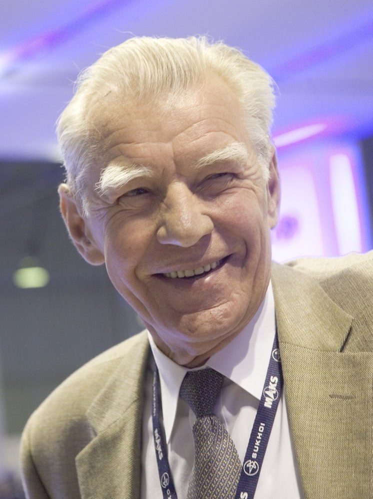 Yuri Viktorovich Ivashechkin, the designer of the Su-25 attack aircraft and the first chief designer of the SSJ-100, has passed away at the age of 91.

#Russia #Aviation #Su25 #SSJ100
