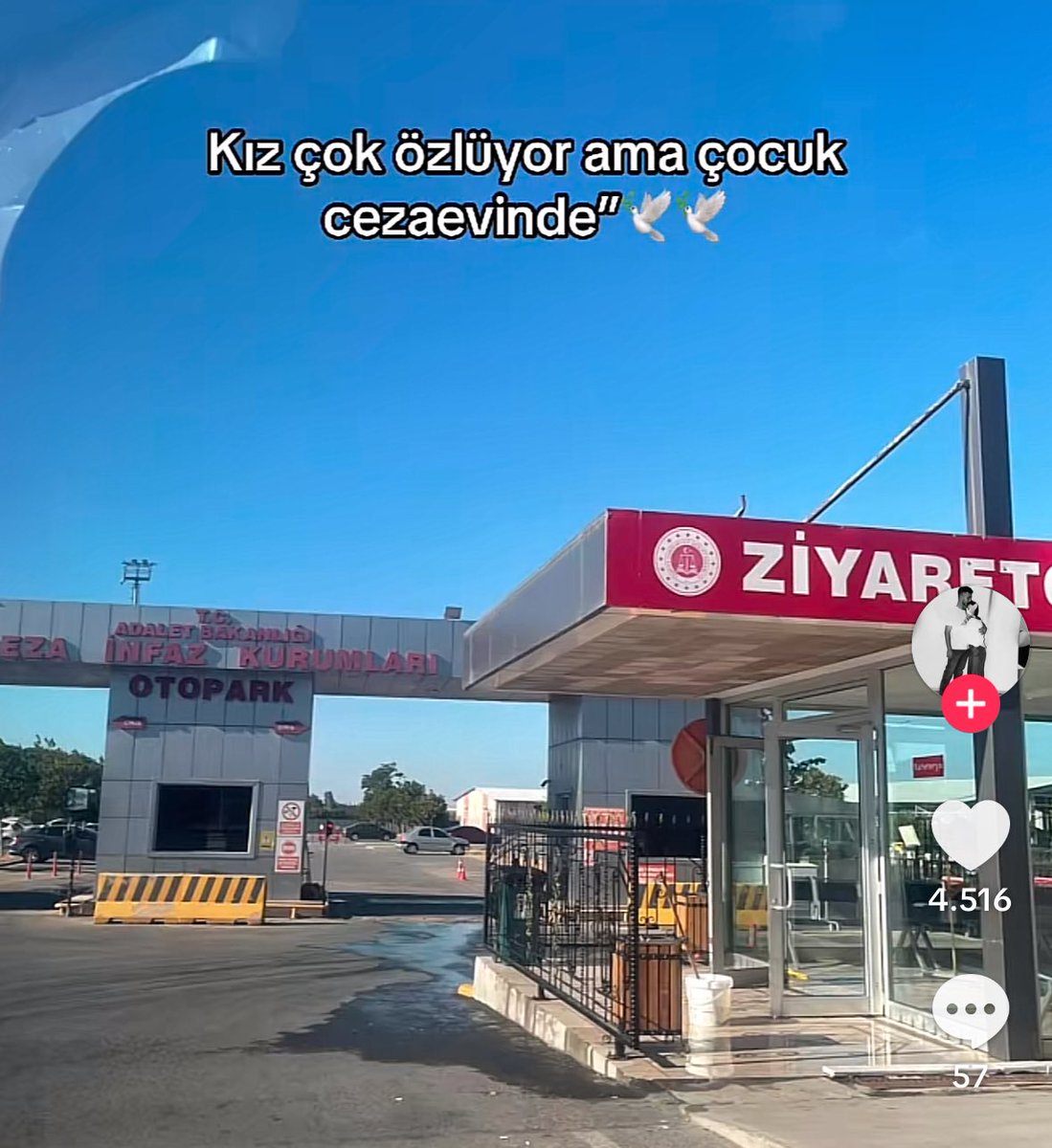 slmbruce's tweet photo. Rap dünyası ve mafyatik dizilerin popülerlik kazanmasıyla birlikte kekoların parlatılmaya çalışılması Türkiye için büyük bir sosyolojik sorun..

Kekolar artık aşağılanmıyor. Üstüne üstlük tam tersi övülüyor.

Eee pkk nın meşrulaştığı bir dönemden ne bekliyoruz ki https://t.co/QLa6Pa4RJw