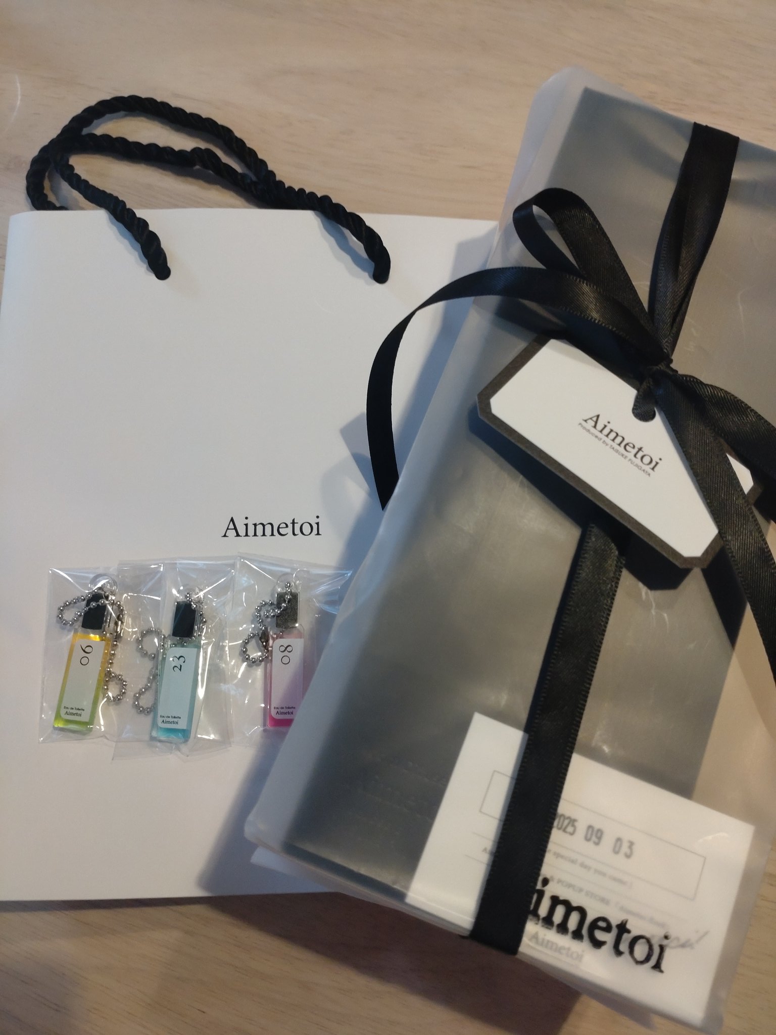 エメトワ ガチャ ロゴ キーホルダー 名古屋 Aimetoi Aimetoi キーホルダー ロゴ 名古屋限定 Aimetoi エメトワ