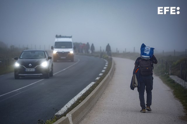 Francia se prepara para restringir la atención sanitaria gratuita a inmigrantes sin papeles.

efe.com/otras-noticias…