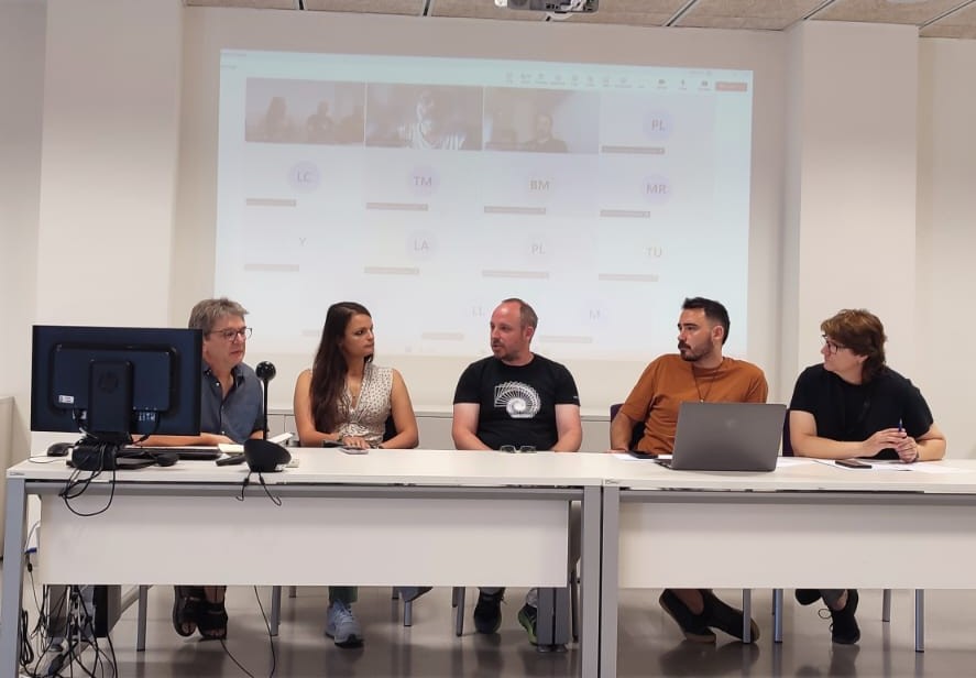 TraceoIPHES tweet media