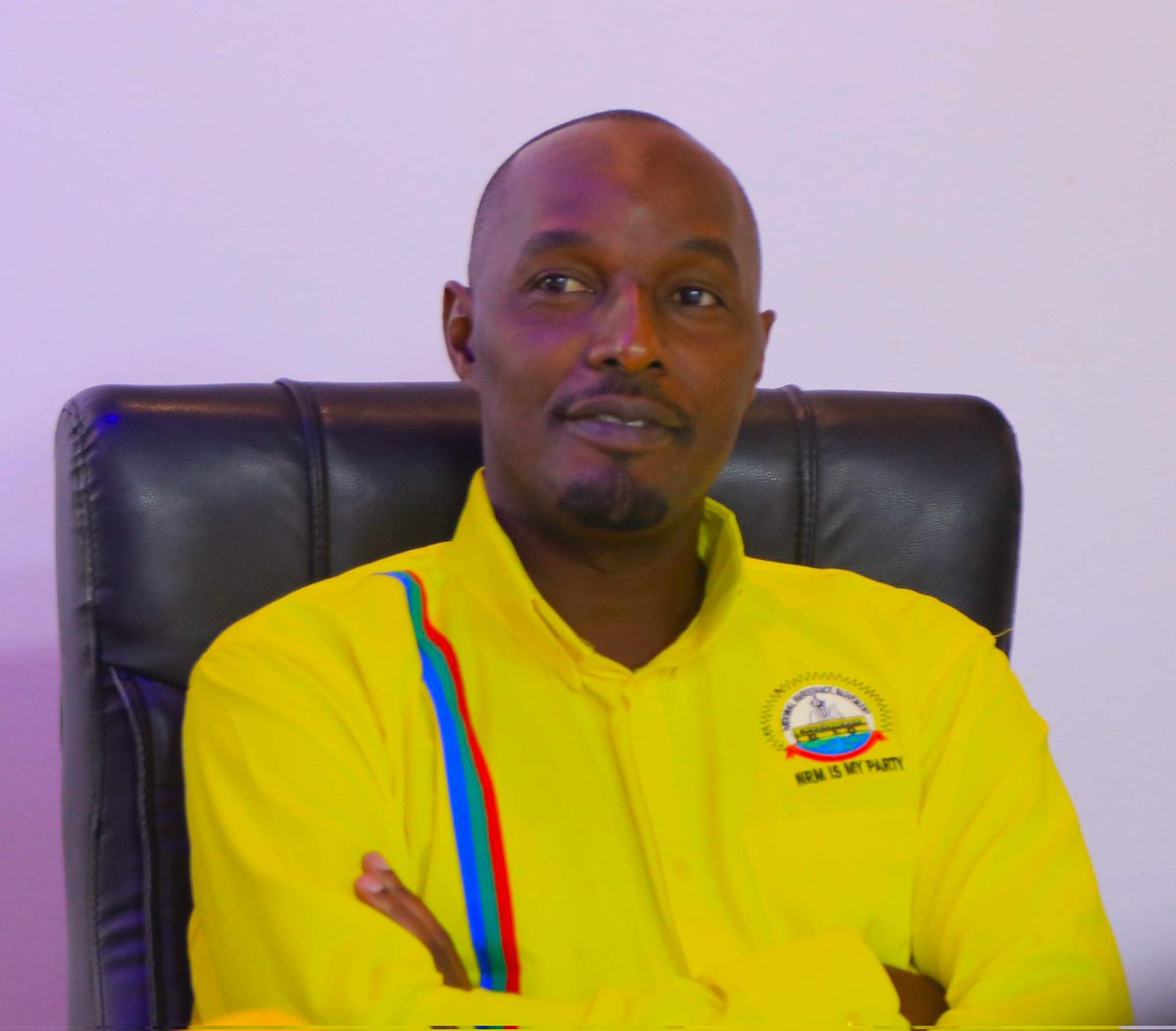Ânalyst Émma 🇺🇬 (@analyst_emma) on Twitter photo Time for a new chapter! Gen. Kyaligonza and Matia Kasaija are stepping back, and you're stepping up! Appreciate you for being a good commodity that every Ugandan wants to buy. God bless you, brother <a href="/EngJonard/">Hon. Eng Asiimwe Jonard.</a>! 🙏 Time for a new chapter! Gen. Kyaligonza and Matia Kasaija are stepping back, and you're stepping up! Appreciate you for being a good commodity that every Ugandan wants to buy. God bless you, brother <a href="/EngJonard/">Hon. Eng Asiimwe Jonard.</a>! 🙏