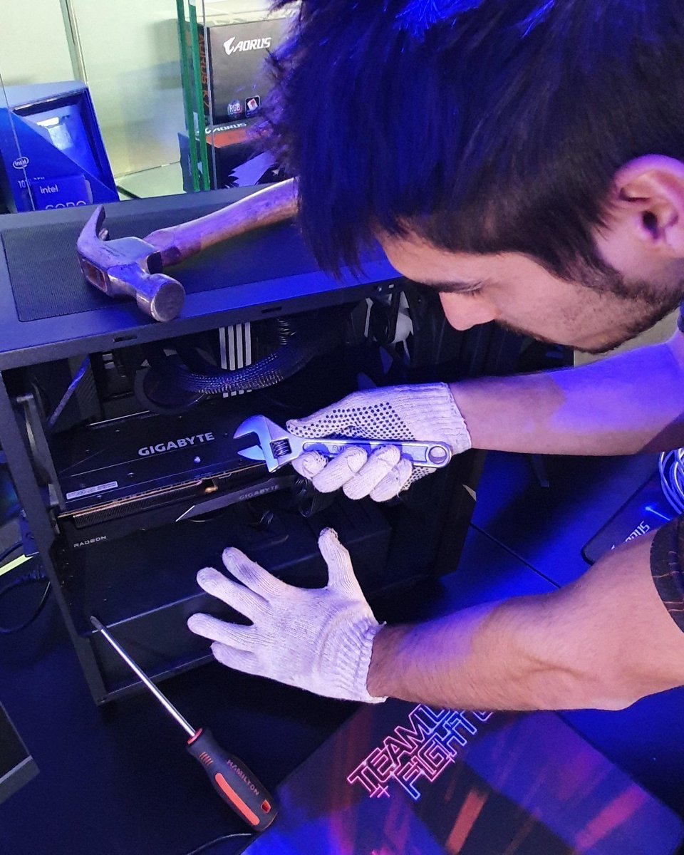 Cuando mientes en tu CV pero aun así consigues el trabajo