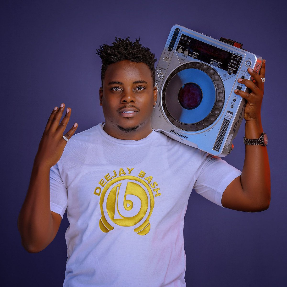 deejaybash_ug's tweet image. #NewProfilePic