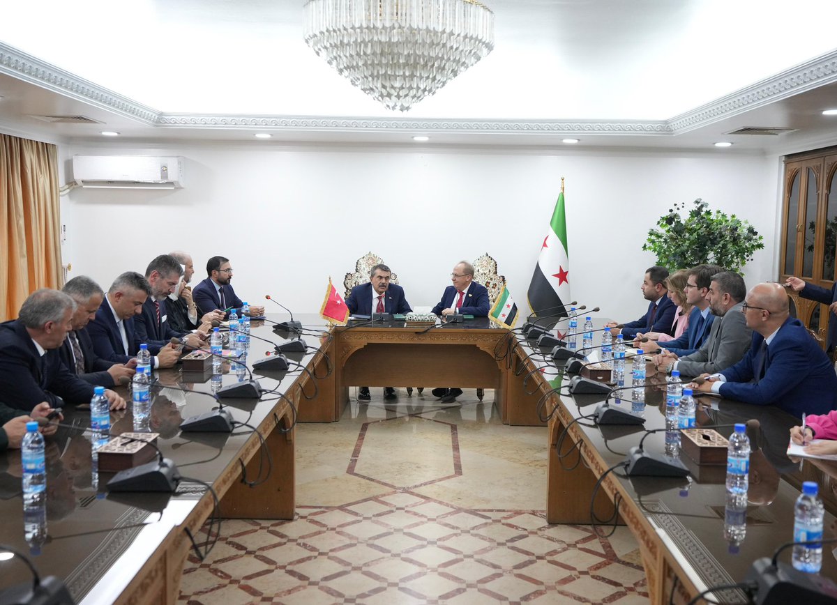 tcmeb_en's tweet image. The Ministry delegation, led by Minister of National Education @Yusuf__Tekin, met with Syrian Minister of Education Muhammad Abdurrahman Turko and Minister of Higher Education and Scientific Research Marwan Halabi.

📍 Damascus

👉 meb.ai/ANgr8l