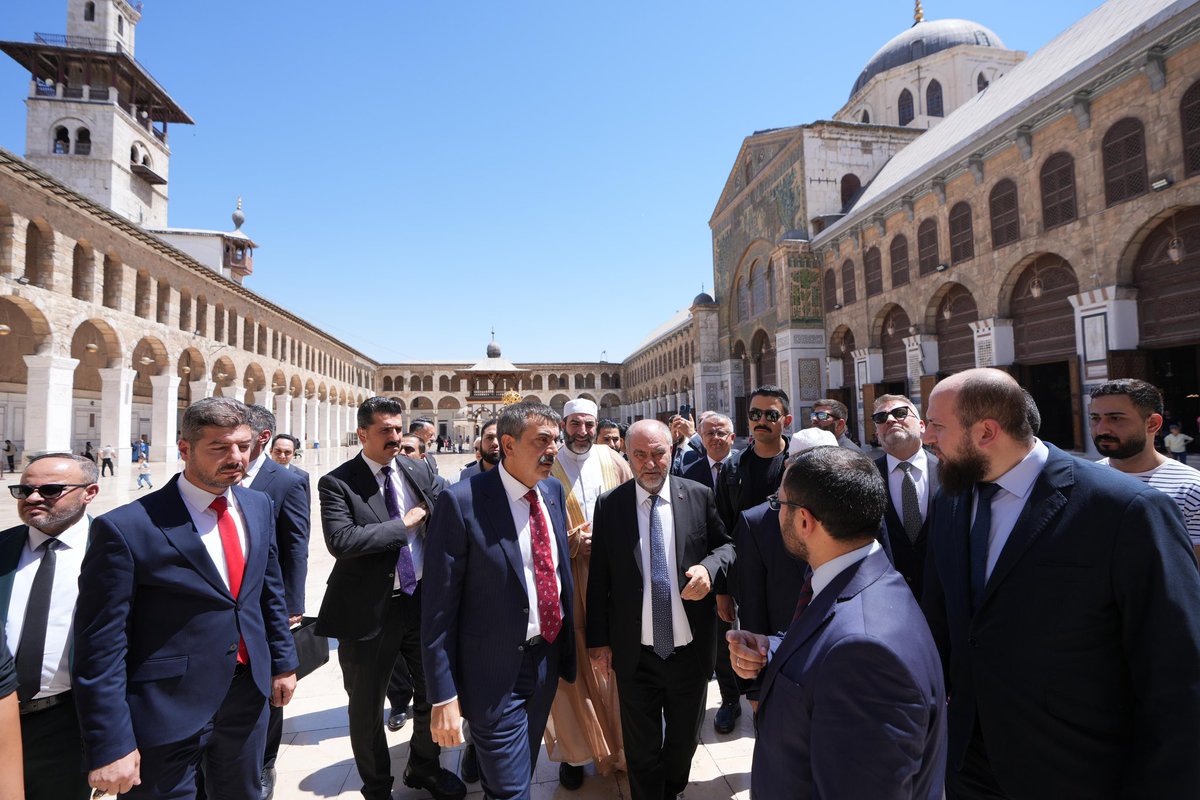 tcmeb_en's tweet image. The Ministry delegation, led by Minister of National Education @Yusuf__Tekin, met with Syrian Minister of Education Muhammad Abdurrahman Turko and Minister of Higher Education and Scientific Research Marwan Halabi.

📍 Damascus

👉 meb.ai/ANgr8l