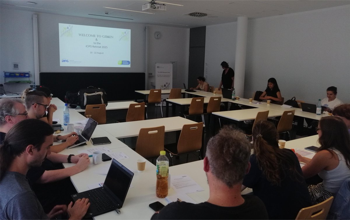 Evolution of Plant Sexual Reproduction tweet media